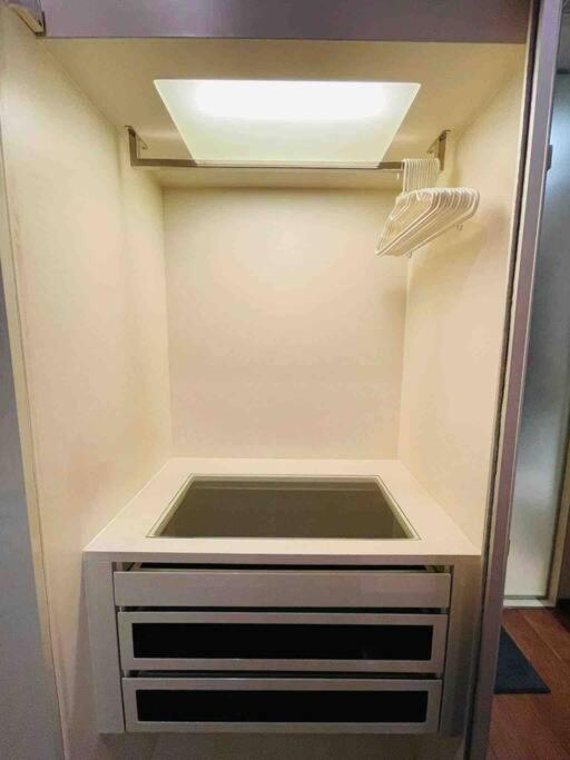 Luxury 1Bed 1Bath 300M Bts Phrom Phong, Emporium Emsphere Emquartier Bangkok Eksteriør billede
